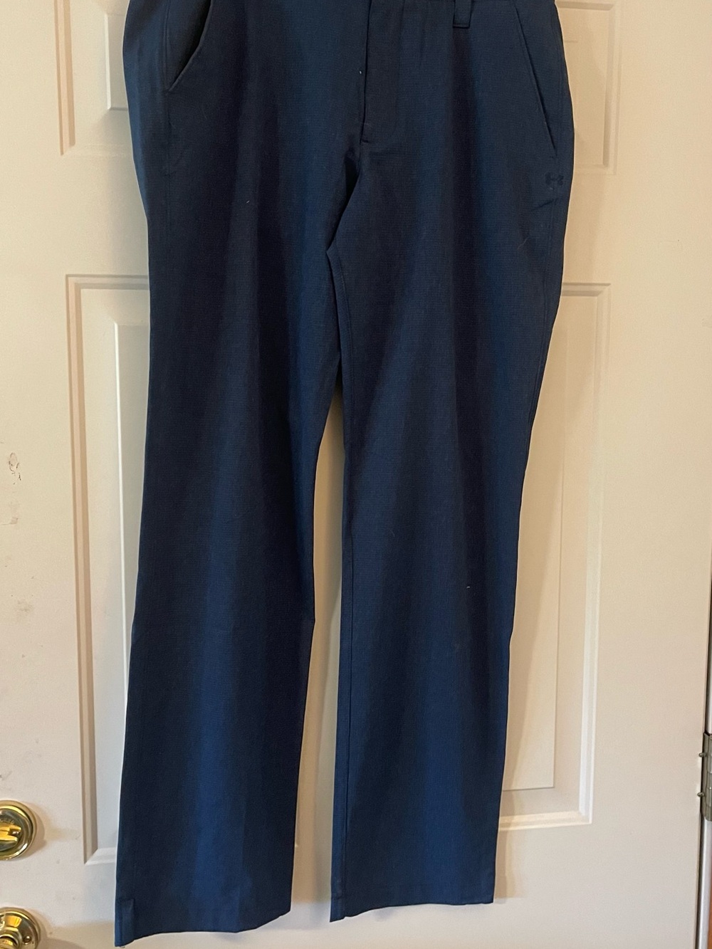 Under Armour Men’s Solid Blue Pleated Front Dress Pants Regular 34" Waist